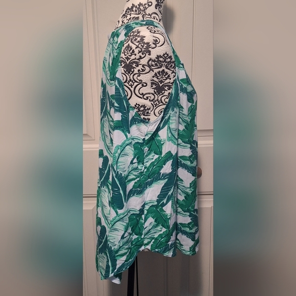 XL Old Navg Tropical Green Leaf Print Women's Top - Picture 4 of 5